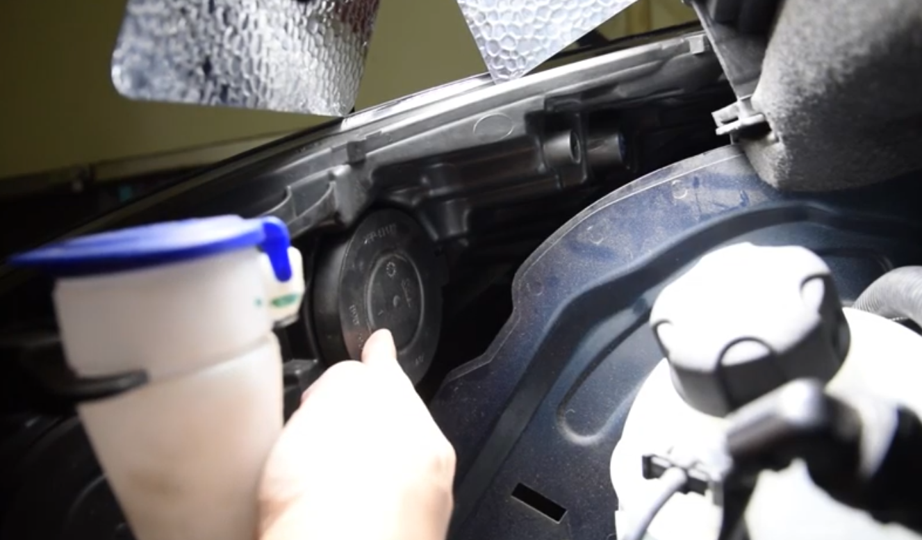 How to replace a lightbulb on a Peugeot 3008 Car Ownership AutoTrader